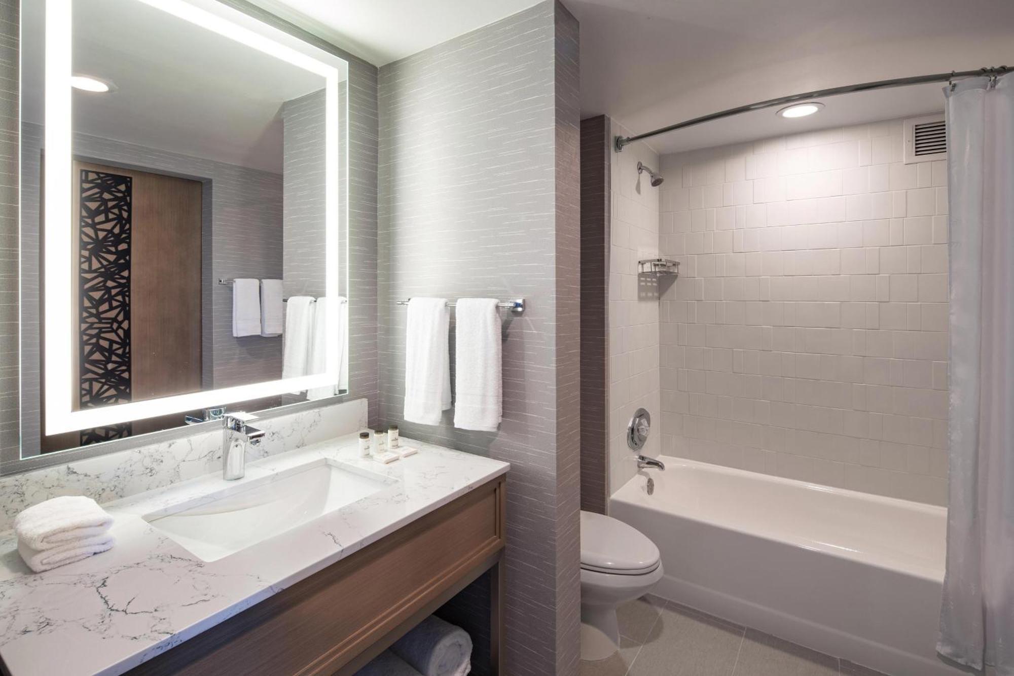 Sheraton Suites Columbus Worthington Εξωτερικό φωτογραφία