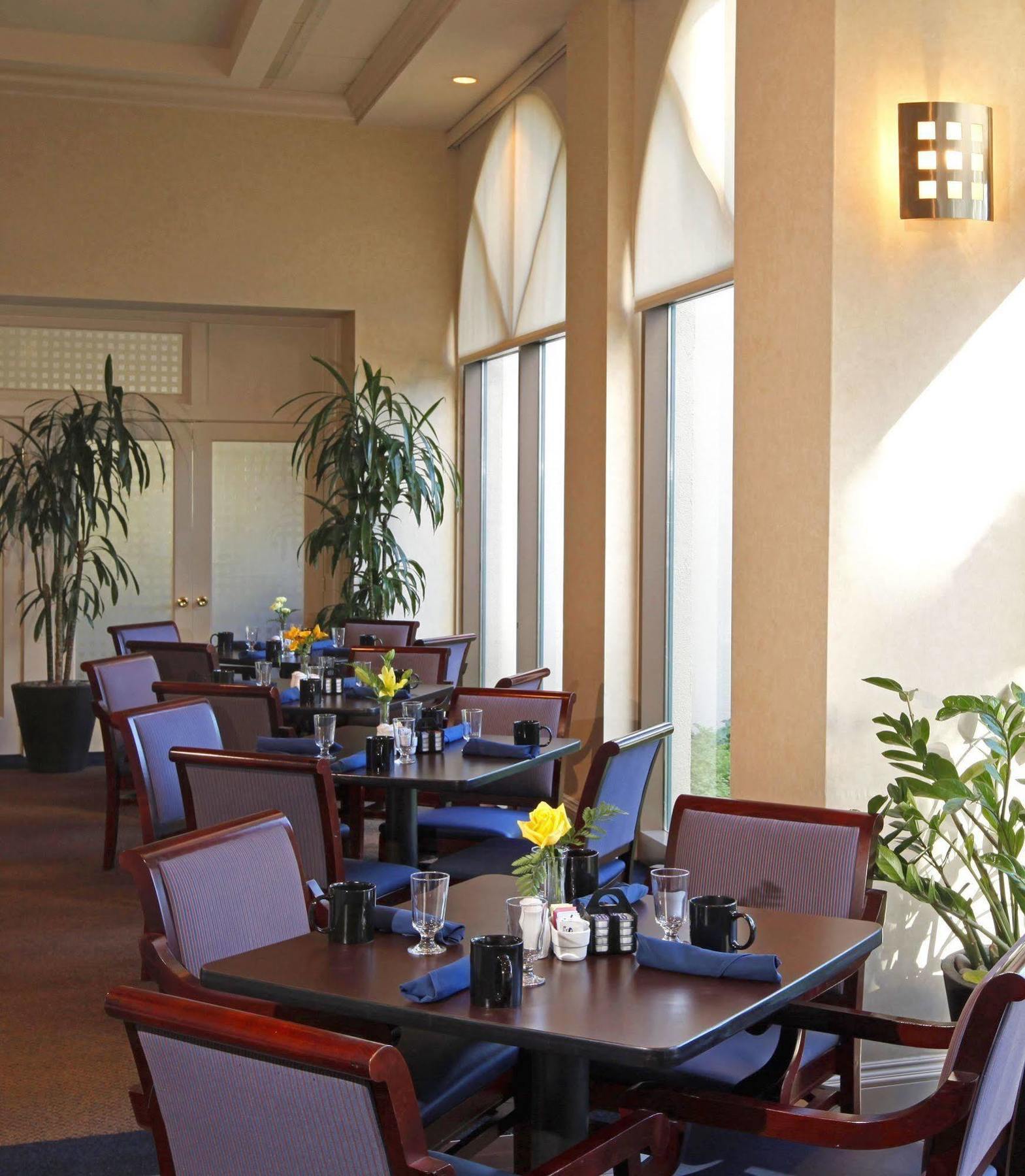 Sheraton Suites Columbus Worthington Εξωτερικό φωτογραφία